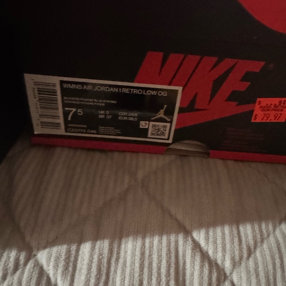 Nike Air Jordan 1 Retro Low OG Box